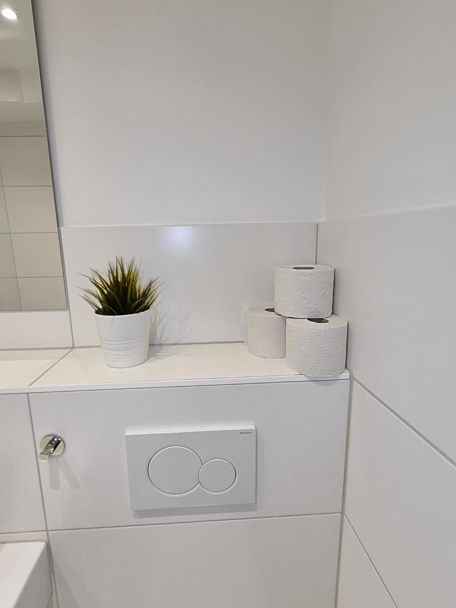 Baseliving - Near Esc - Bahnhof Sbb - St Jakob Appartement